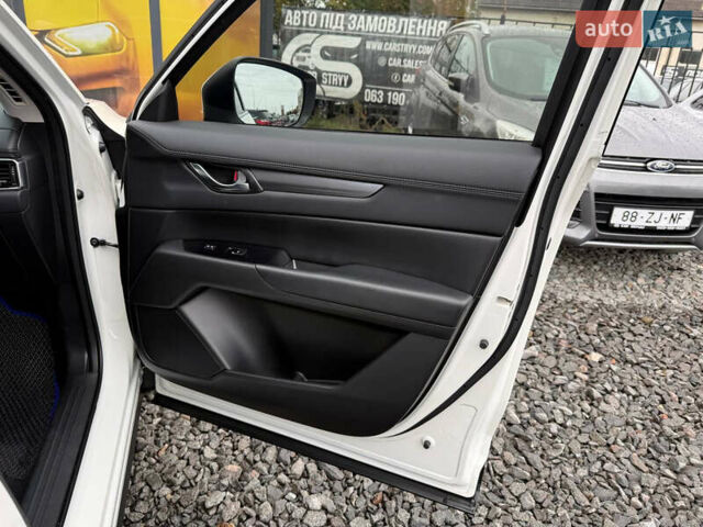 Білий Мазда СХ-5, об'ємом двигуна 2.5 л та пробігом 53 тис. км за 19999 $, фото 39 на Automoto.ua