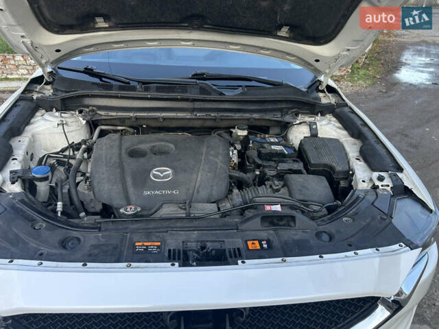 Белый Мазда СХ-5, объемом двигателя 2.49 л и пробегом 50 тыс. км за 21500 $, фото 18 на Automoto.ua