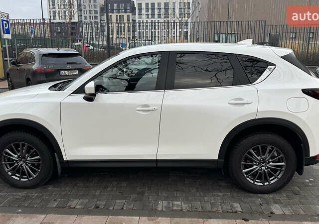 Білий Мазда СХ-5, об'ємом двигуна 2 л та пробігом 55 тис. км за 26000 $, фото 2 на Automoto.ua