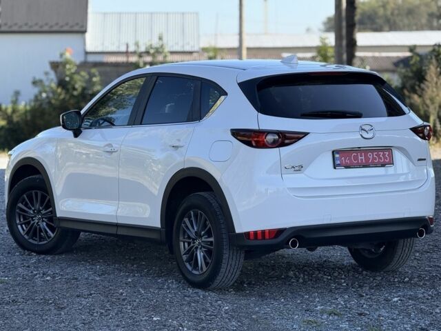 Белый Мазда СХ-5, объемом двигателя 2.5 л и пробегом 129 тыс. км за 19500 $, фото 5 на Automoto.ua