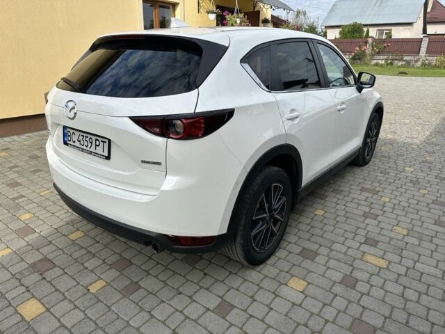 Белый Мазда СХ-5, объемом двигателя 2.5 л и пробегом 95 тыс. км за 21000 $, фото 9 на Automoto.ua