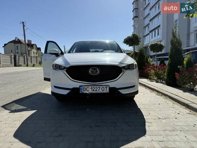 Білий Мазда СХ-5, об'ємом двигуна 2.5 л та пробігом 53 тис. км за 21500 $, фото 1 на Automoto.ua