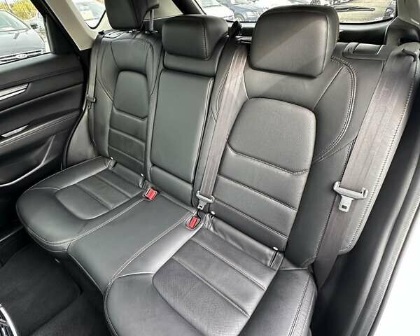 Білий Мазда СХ-5, об'ємом двигуна 2.49 л та пробігом 86 тис. км за 21800 $, фото 18 на Automoto.ua