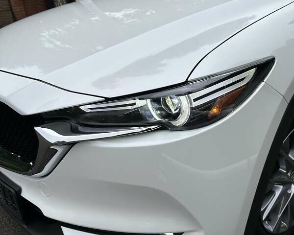 Білий Мазда СХ-5, об'ємом двигуна 2.49 л та пробігом 97 тис. км за 24000 $, фото 7 на Automoto.ua