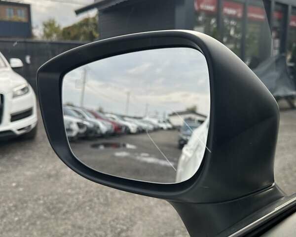 Білий Мазда СХ-5, об'ємом двигуна 2.49 л та пробігом 86 тис. км за 21800 $, фото 6 на Automoto.ua