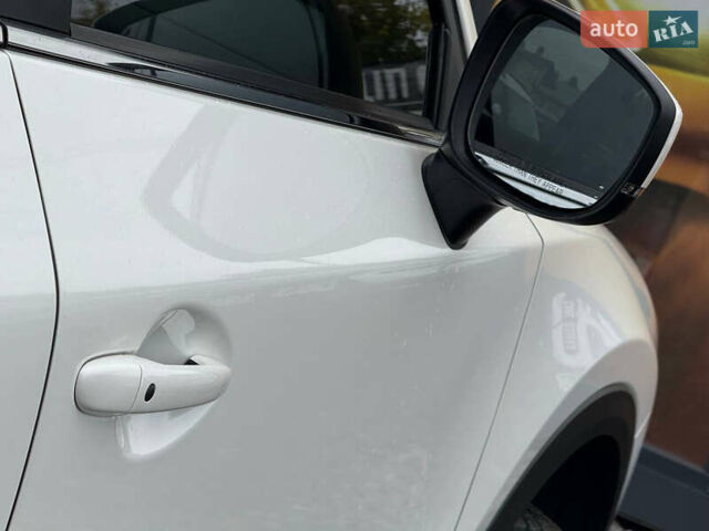 Білий Мазда СХ-5, об'ємом двигуна 2.5 л та пробігом 53 тис. км за 19999 $, фото 33 на Automoto.ua