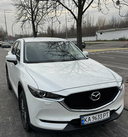 Білий Мазда СХ-5, об'ємом двигуна 2 л та пробігом 55 тис. км за 26000 $, фото 6 на Automoto.ua