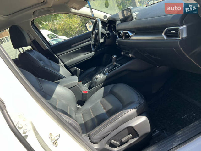 Белый Мазда СХ-5, объемом двигателя 2.49 л и пробегом 53 тыс. км за 20500 $, фото 8 на Automoto.ua