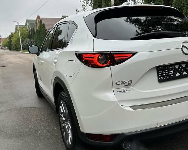 Білий Мазда СХ-5, об'ємом двигуна 2.49 л та пробігом 97 тис. км за 24000 $, фото 16 на Automoto.ua