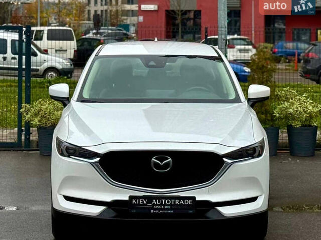 Белый Мазда СХ-5, объемом двигателя 2.5 л и пробегом 72 тыс. км за 18900 $, фото 6 на Automoto.ua