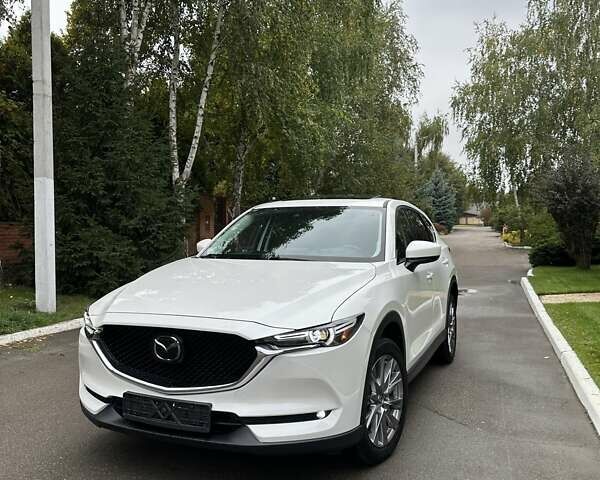 Білий Мазда СХ-5, об'ємом двигуна 2.49 л та пробігом 97 тис. км за 24000 $, фото 2 на Automoto.ua