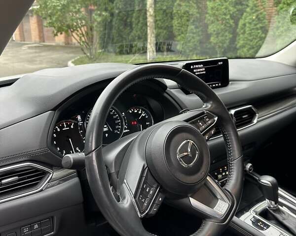 Білий Мазда СХ-5, об'ємом двигуна 2.49 л та пробігом 97 тис. км за 24000 $, фото 35 на Automoto.ua