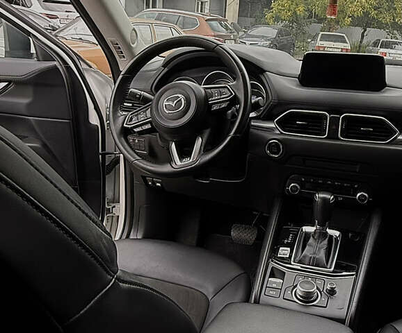 Белый Мазда СХ-5, объемом двигателя 2.49 л и пробегом 153 тыс. км за 19900 $, фото 19 на Automoto.ua