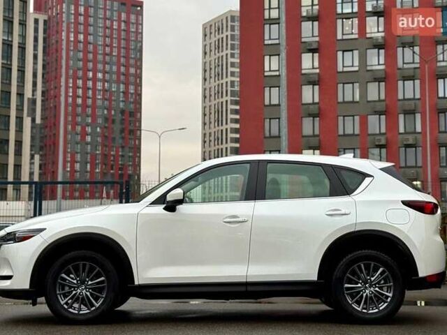 Белый Мазда СХ-5, объемом двигателя 2.5 л и пробегом 72 тыс. км за 18900 $, фото 7 на Automoto.ua