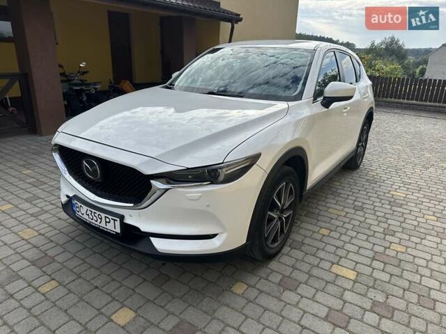 Белый Мазда СХ-5, объемом двигателя 2.49 л и пробегом 92 тыс. км за 21500 $, фото 1 на Automoto.ua