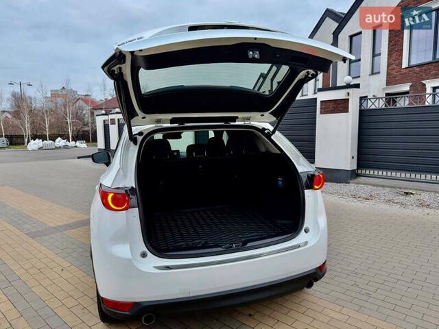 Белый Мазда СХ-5, объемом двигателя 2.49 л и пробегом 70 тыс. км за 23000 $, фото 4 на Automoto.ua