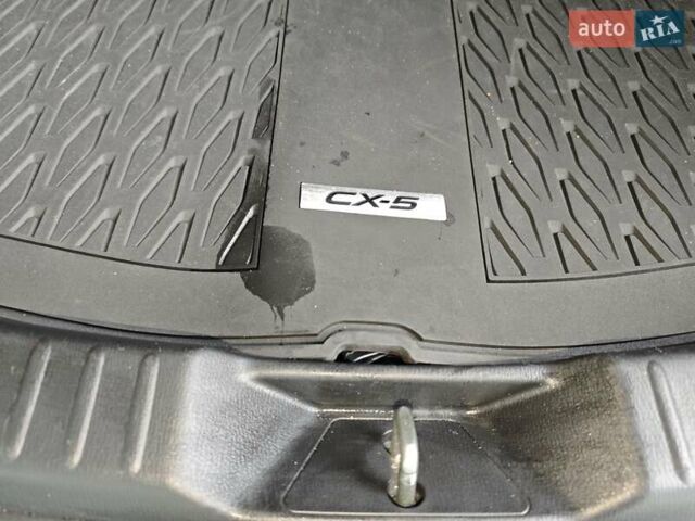 Білий Мазда СХ-5, об'ємом двигуна 2 л та пробігом 67 тис. км за 27000 $, фото 9 на Automoto.ua