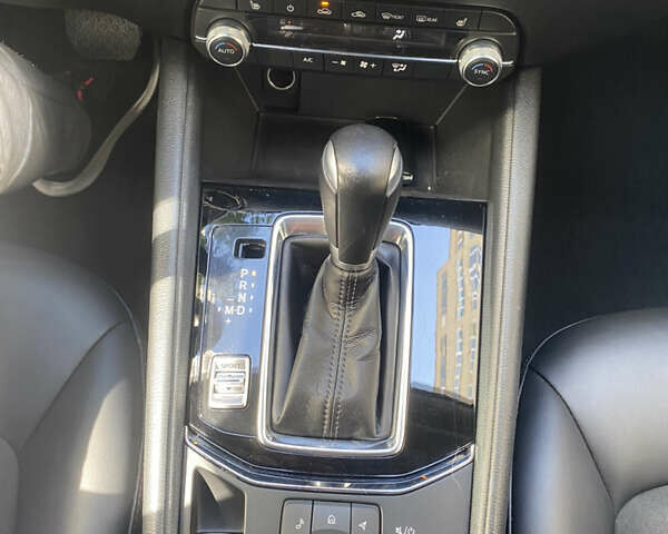 Белый Мазда СХ-5, объемом двигателя 2.5 л и пробегом 104 тыс. км за 23200 $, фото 17 на Automoto.ua