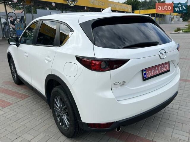 Білий Мазда СХ-5, об'ємом двигуна 2.49 л та пробігом 104 тис. км за 19000 $, фото 2 на Automoto.ua