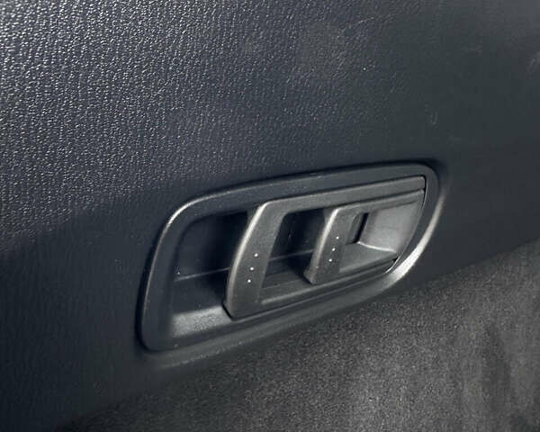 Білий Мазда СХ-5, об'ємом двигуна 2.49 л та пробігом 86 тис. км за 21800 $, фото 16 на Automoto.ua