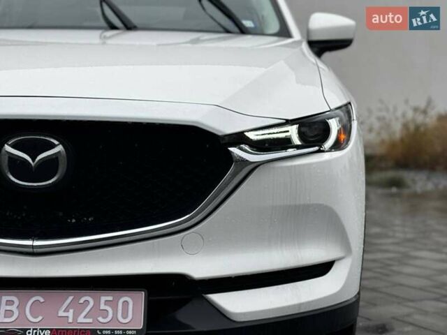 Белый Мазда СХ-5, объемом двигателя 2.49 л и пробегом 105 тыс. км за 17990 $, фото 1 на Automoto.ua