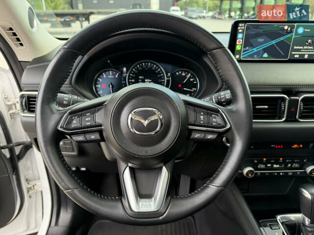 Белый Мазда СХ-5, объемом двигателя 2.49 л и пробегом 75 тыс. км за 24000 $, фото 43 на Automoto.ua