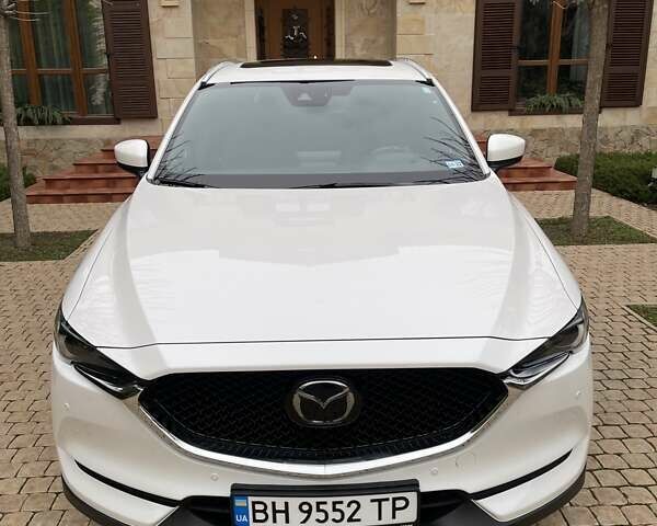 Белый Мазда СХ-5, объемом двигателя 2.49 л и пробегом 23 тыс. км за 29100 $, фото 18 на Automoto.ua
