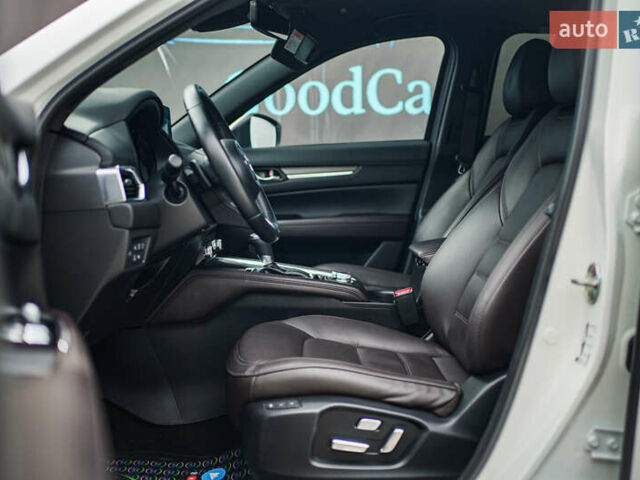 Мазда СХ-5 2020 в Луцке на Automoto.ua Белый Мазда СХ-5, объемом двигателя 2.19 л и пробегом 128 тыс. км за 25555 $, фото 18 на Automoto.ua