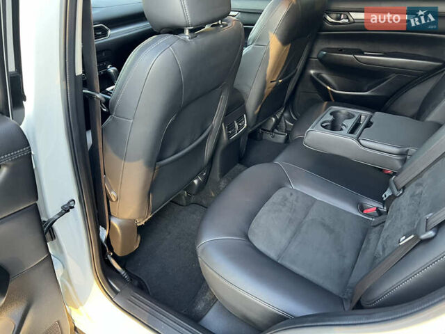 Белый Мазда СХ-5, объемом двигателя 2.5 л и пробегом 110 тыс. км за 19500 $, фото 11 на Automoto.ua