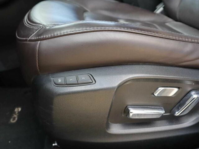 Білий Мазда СХ-5, об'ємом двигуна 2.5 л та пробігом 53 тис. км за 13600 $, фото 12 на Automoto.ua