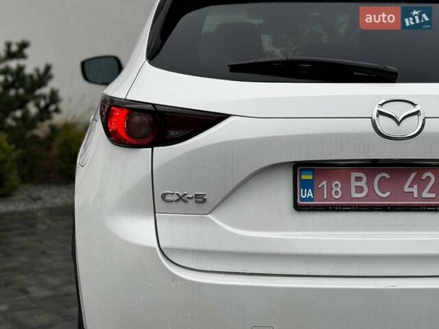 Белый Мазда СХ-5, объемом двигателя 2.49 л и пробегом 105 тыс. км за 17990 $, фото 9 на Automoto.ua