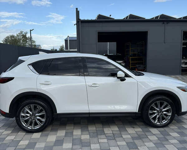 Белый Мазда СХ-5, объемом двигателя 2.49 л и пробегом 86 тыс. км за 21800 $, фото 5 на Automoto.ua