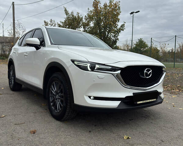 Белый Мазда СХ-5, объемом двигателя 2 л и пробегом 32 тыс. км за 29000 $, фото 6 на Automoto.ua