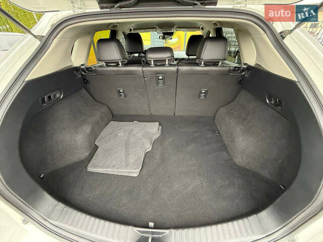 Білий Мазда СХ-5, об'ємом двигуна 2.5 л та пробігом 53 тис. км за 19999 $, фото 47 на Automoto.ua