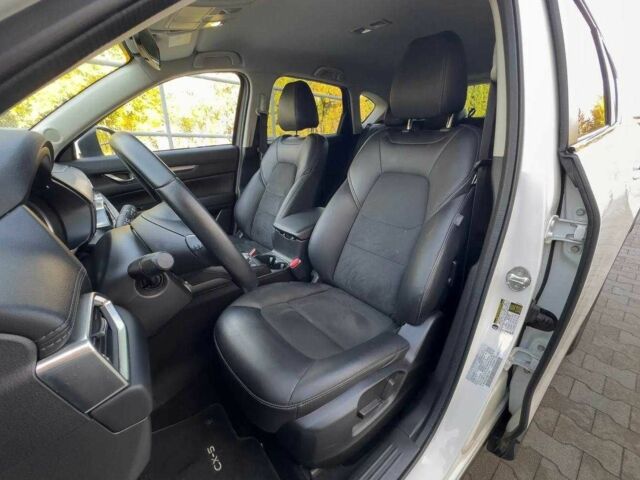 Белый Мазда СХ-5, объемом двигателя 0 л и пробегом 20 тыс. км за 300 $, фото 9 на Automoto.ua