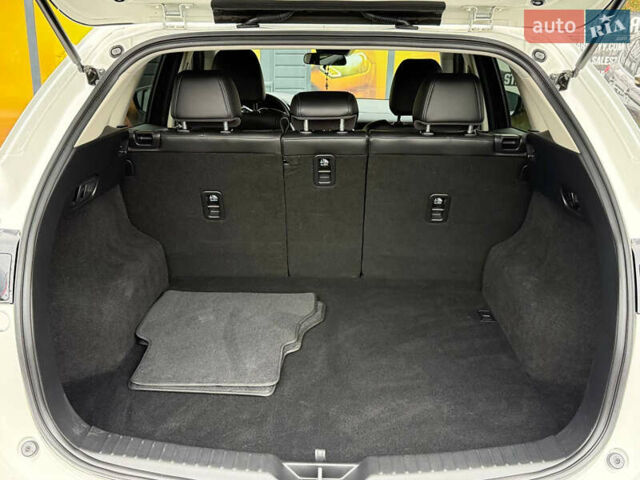 Білий Мазда СХ-5, об'ємом двигуна 2.5 л та пробігом 53 тис. км за 19999 $, фото 46 на Automoto.ua