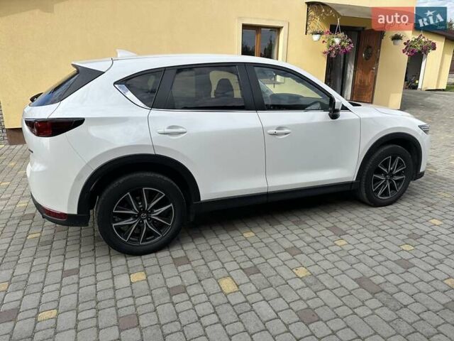 Белый Мазда СХ-5, объемом двигателя 2.49 л и пробегом 92 тыс. км за 21500 $, фото 6 на Automoto.ua