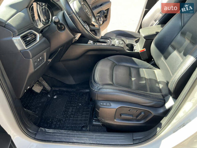 Белый Мазда СХ-5, объемом двигателя 2.49 л и пробегом 53 тыс. км за 20500 $, фото 11 на Automoto.ua