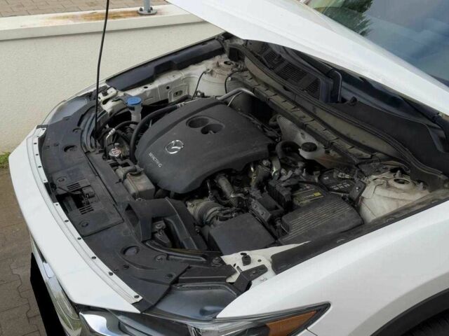 Белый Мазда СХ-5, объемом двигателя 0 л и пробегом 20 тыс. км за 300 $, фото 18 на Automoto.ua