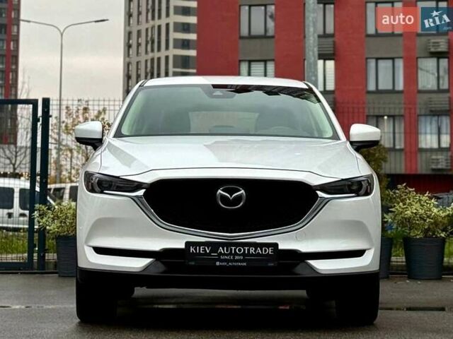 Белый Мазда СХ-5, объемом двигателя 2.5 л и пробегом 72 тыс. км за 18900 $, фото 5 на Automoto.ua