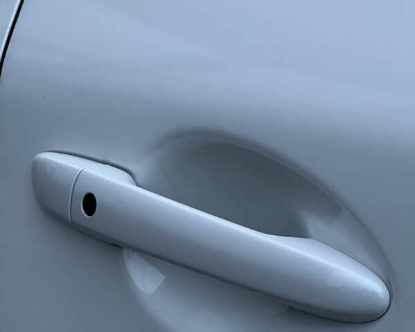 Білий Мазда СХ-5, об'ємом двигуна 2.49 л та пробігом 153 тис. км за 18999 $, фото 24 на Automoto.ua