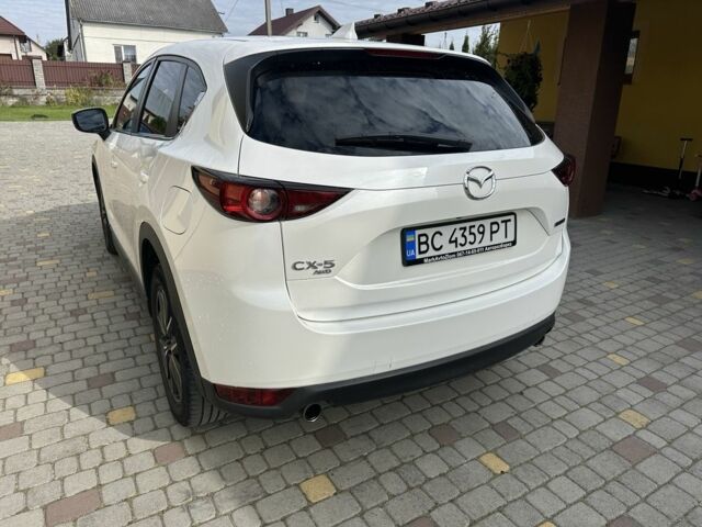Белый Мазда СХ-5, объемом двигателя 2.5 л и пробегом 95 тыс. км за 21000 $, фото 8 на Automoto.ua