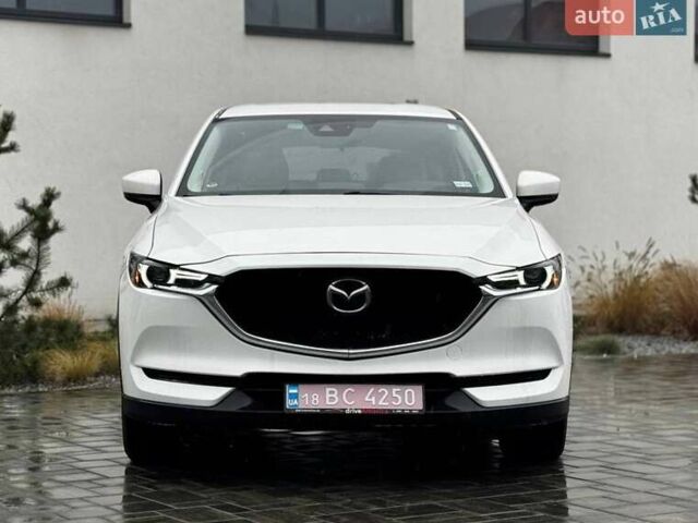 Белый Мазда СХ-5, объемом двигателя 2.49 л и пробегом 105 тыс. км за 17990 $, фото 2 на Automoto.ua