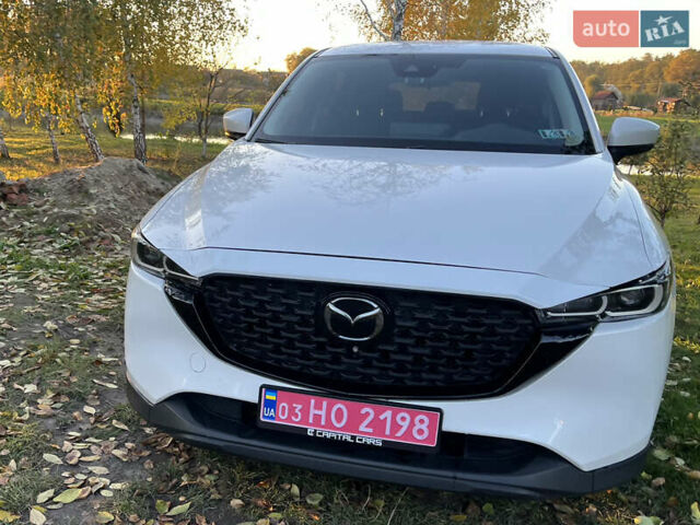 Белый Мазда СХ-5, объемом двигателя 2.49 л и пробегом 42 тыс. км за 19999 $, фото 1 на Automoto.ua