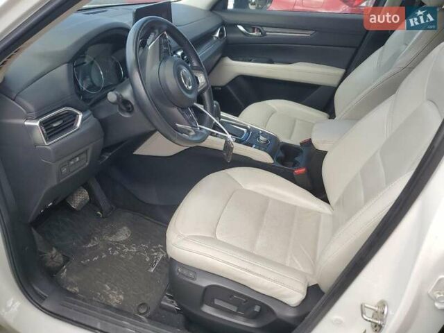 Белый Мазда СХ-5, объемом двигателя 2.49 л и пробегом 80 тыс. км за 14339 $, фото 6 на Automoto.ua