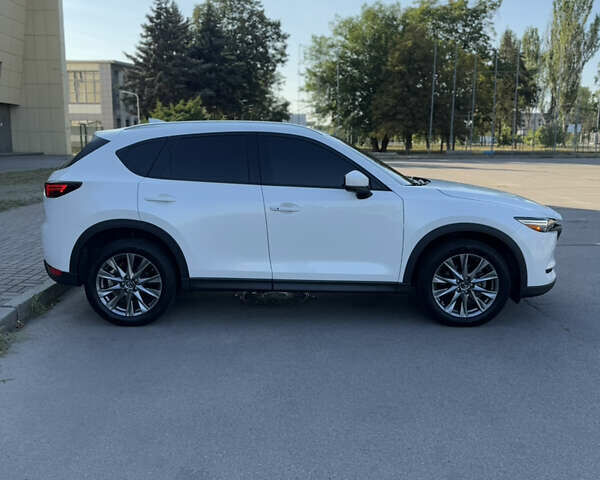 Білий Мазда СХ-5, об'ємом двигуна 2.49 л та пробігом 92 тис. км за 25950 $, фото 9 на Automoto.ua