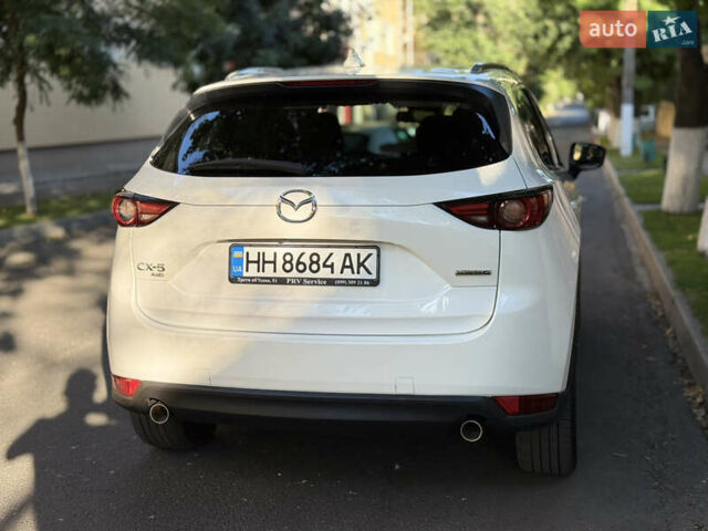 Белый Мазда СХ-5, объемом двигателя 2.49 л и пробегом 52 тыс. км за 22500 $, фото 3 на Automoto.ua