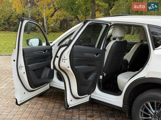 Мазда СХ-5 2021 у Києві на Automoto.ua Білий Мазда СХ-5, об'ємом двигуна 2.49 л та пробігом 111 тис. км за 21500 $, фото 16 на Automoto.ua