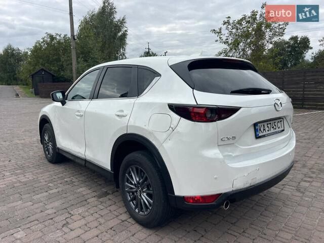 Белый Мазда СХ-5, объемом двигателя 2 л и пробегом 22 тыс. км за 16800 $, фото 12 на Automoto.ua