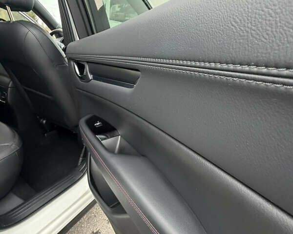 Белый Мазда СХ-5, объемом двигателя 2.49 л и пробегом 46 тыс. км за 25000 $, фото 12 на Automoto.ua